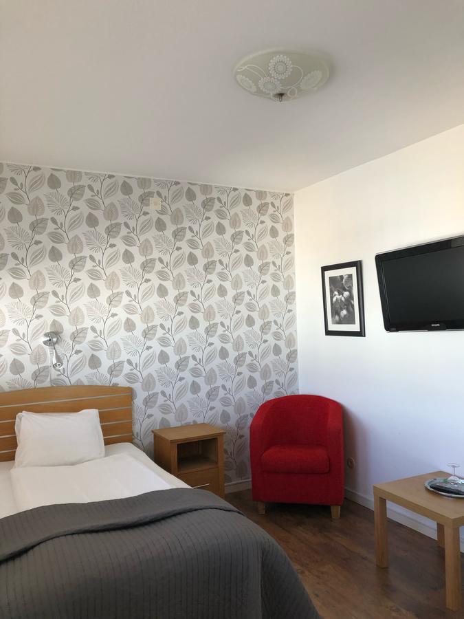 Hotell City Хернёсанд Экстерьер фото